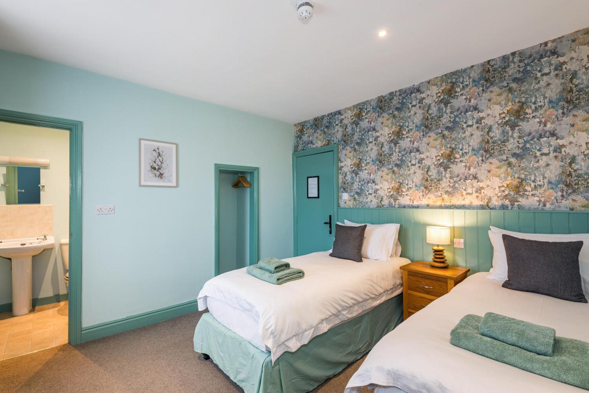 The Queens Carlisle  Extérieur photo